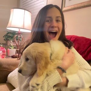 Meet your Posher, Ella